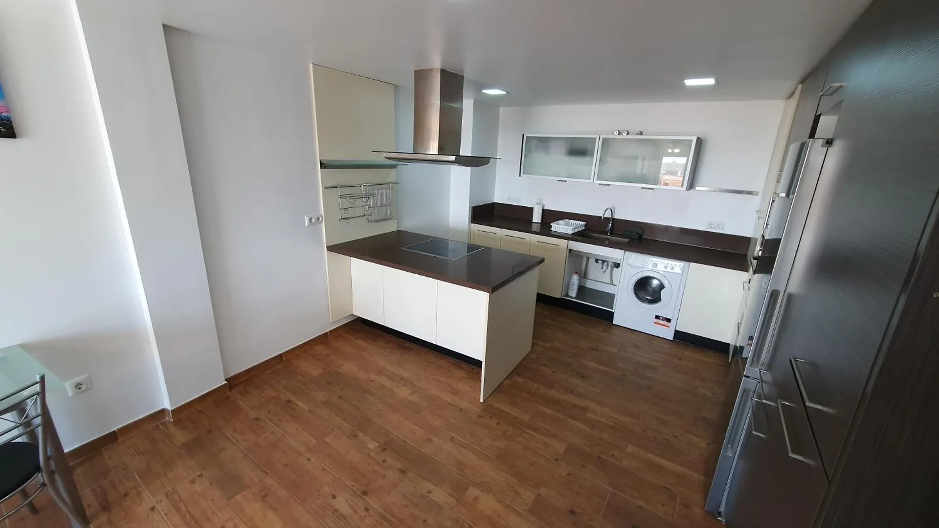 3E, 56M2, 1 Dormitorio, 4 Huespedes, Wifi Gratis La Linea de la Concepcion